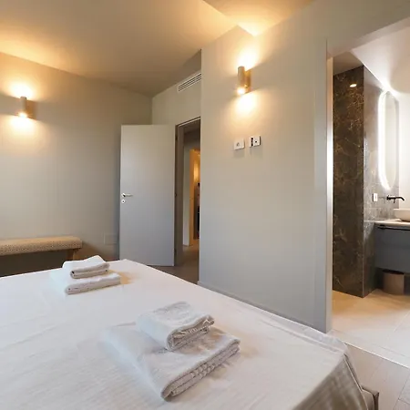 Duomo Luxury Xi *
